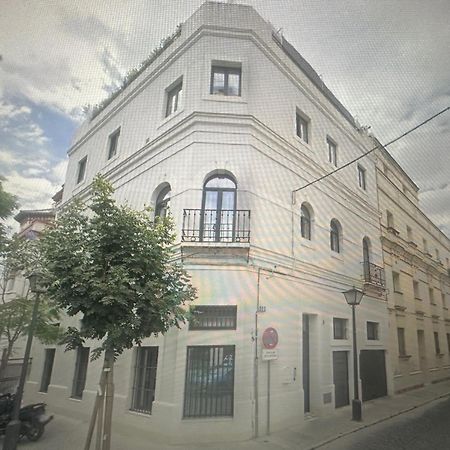 סביליה Apartamentos Montevideo 6 מראה חיצוני תמונה