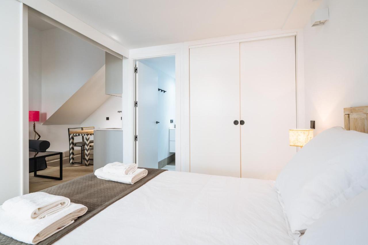 סביליה Apartamentos Montevideo 6 מראה חיצוני תמונה