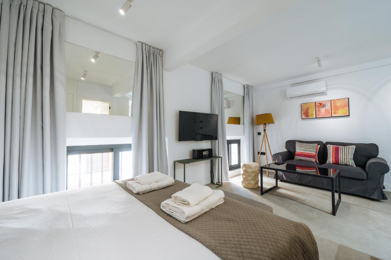 סביליה Apartamentos Montevideo 6 מראה חיצוני תמונה