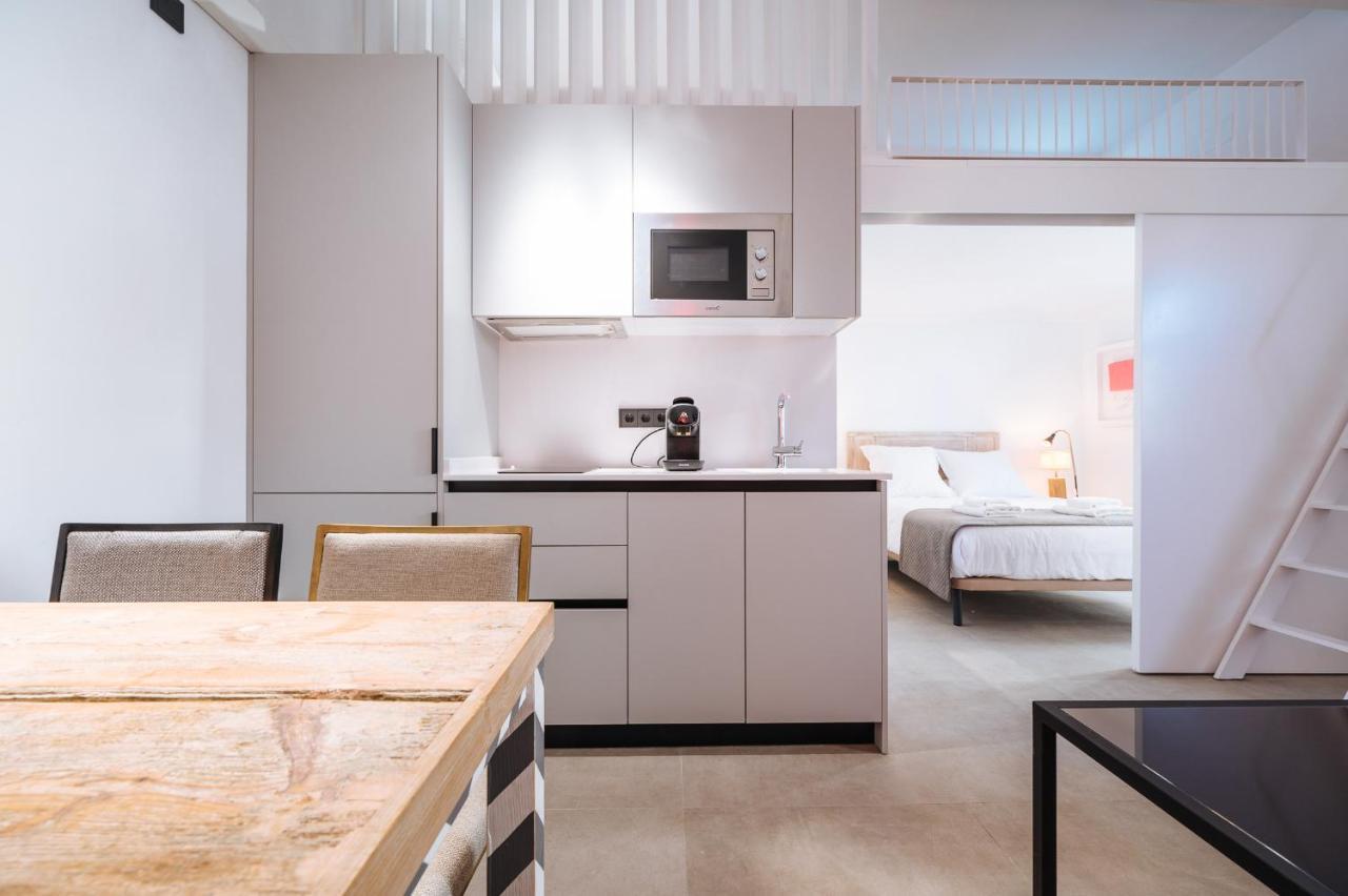 סביליה Apartamentos Montevideo 6 מראה חיצוני תמונה