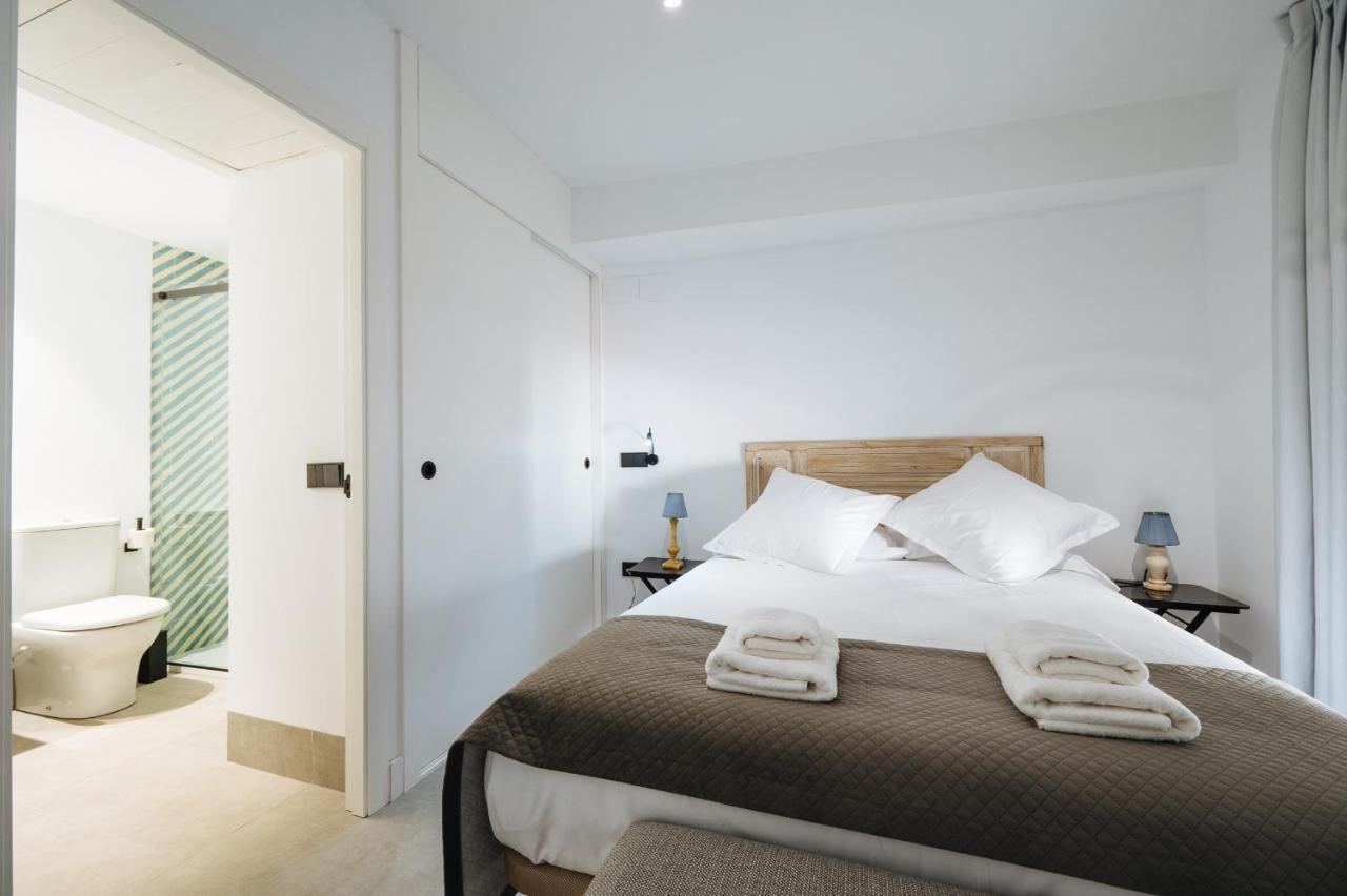 סביליה Apartamentos Montevideo 6 מראה חיצוני תמונה
