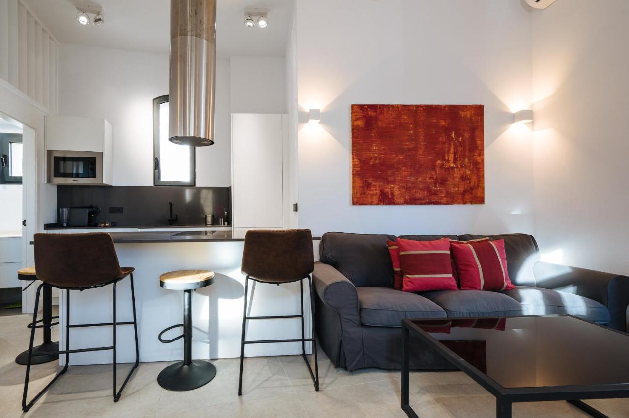 סביליה Apartamentos Montevideo 6 מראה חיצוני תמונה