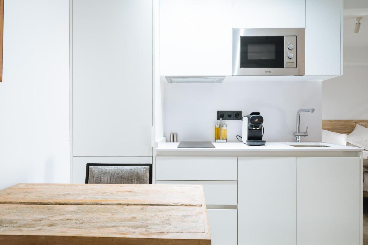 סביליה Apartamentos Montevideo 6 מראה חיצוני תמונה