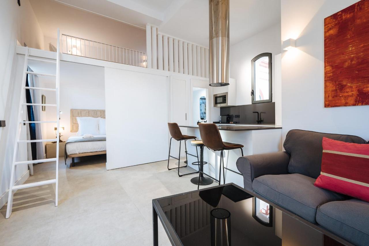 סביליה Apartamentos Montevideo 6 מראה חיצוני תמונה