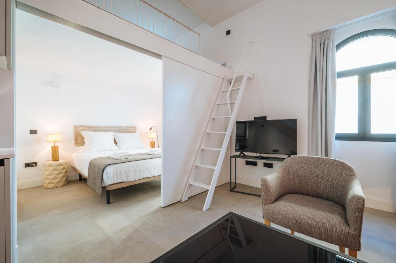 סביליה Apartamentos Montevideo 6 מראה חיצוני תמונה